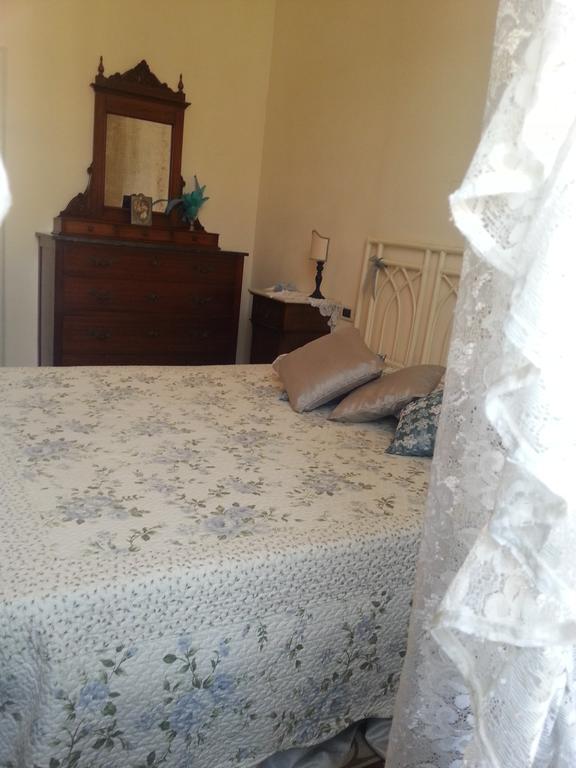 Casa Simonetti Bed & Breakfast Торе дел Лаго Пучини Стая снимка