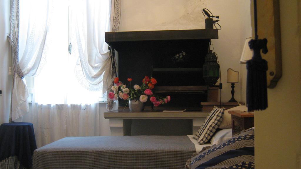 Casa Simonetti Bed & Breakfast Торе дел Лаго Пучини Стая снимка
